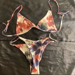 Never worn, freshness seal still intact